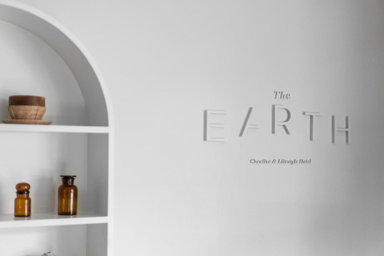 Hotel The Earth Chiang Mai