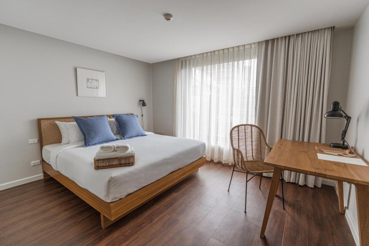 The Earth Hotel 3*