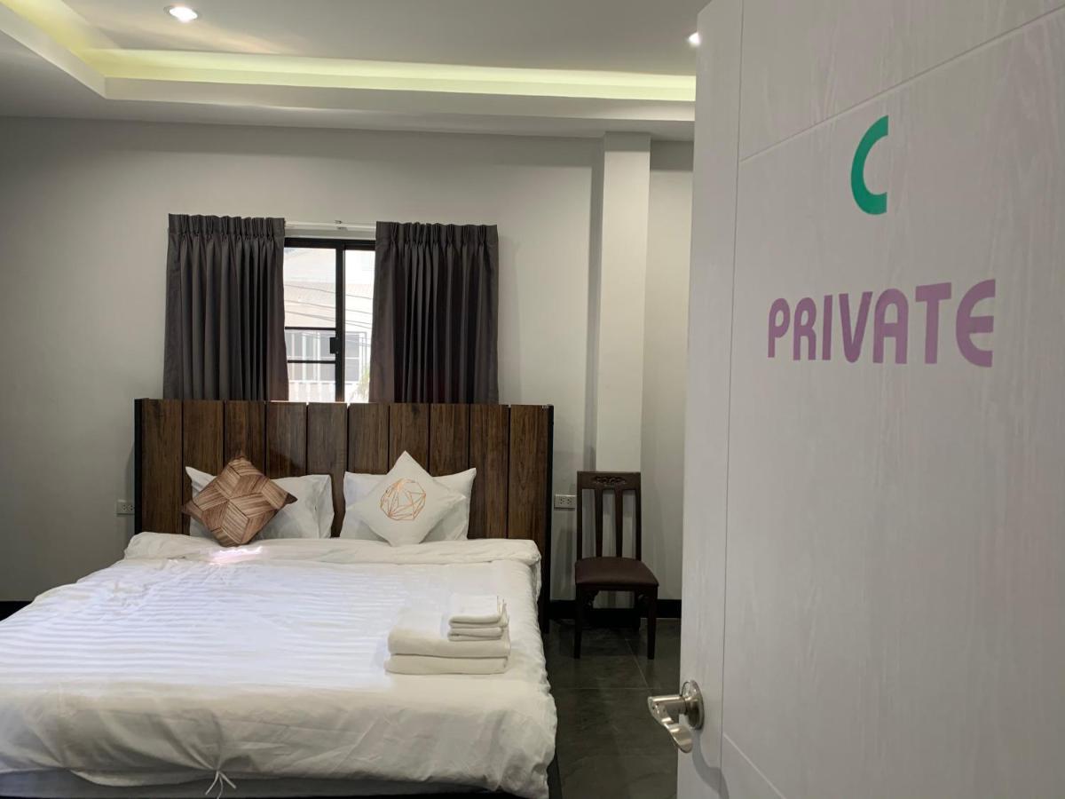Hostel Youniverse Chiang Mai