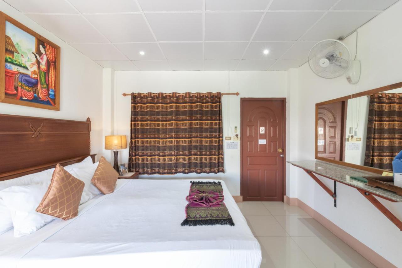 Rendezvous Oldtown Chiangmai Sha Extra Guest house 3*