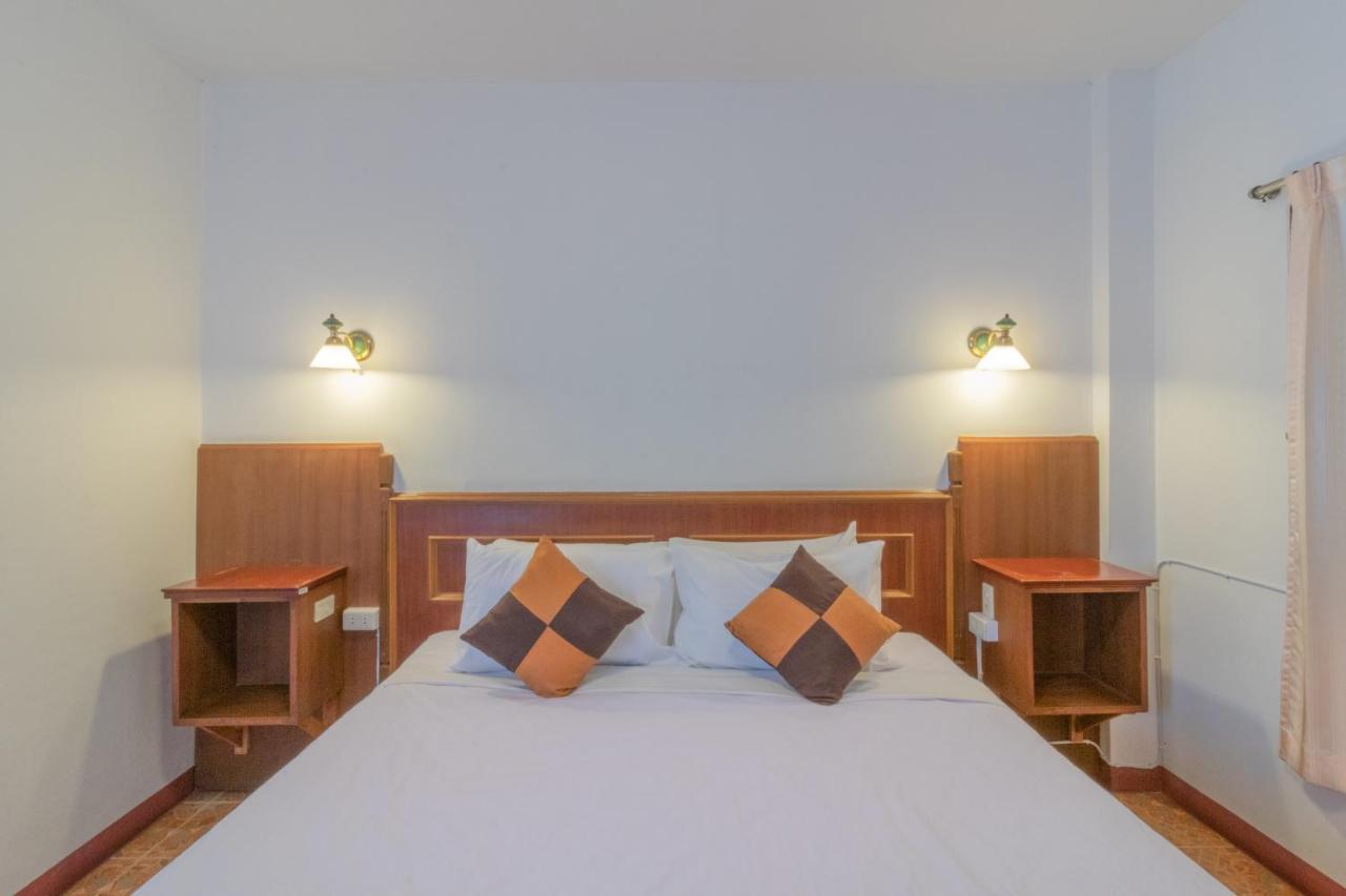 Guest house Rendezvous Oldtown Chiangmai Sha Extra Chiang Mai