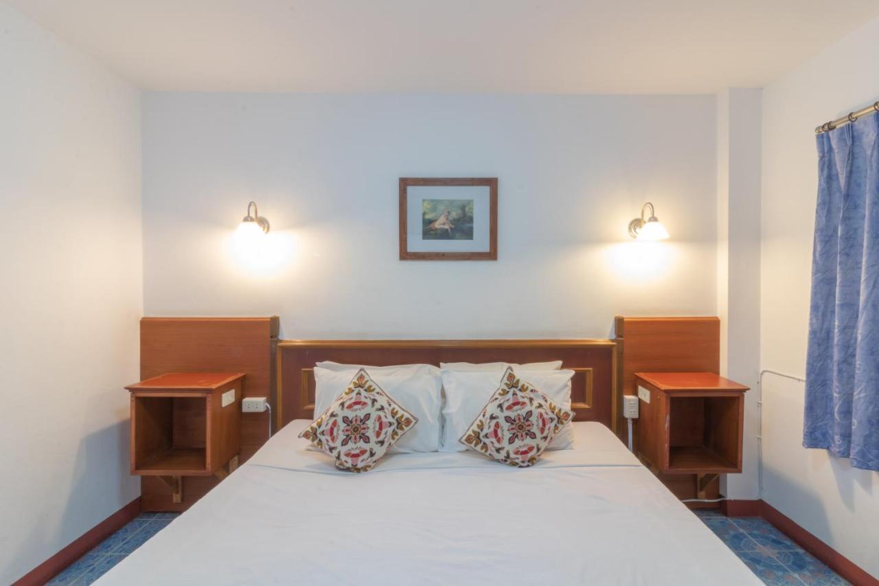 Rendezvous Oldtown Chiangmai Sha Extra Guest house