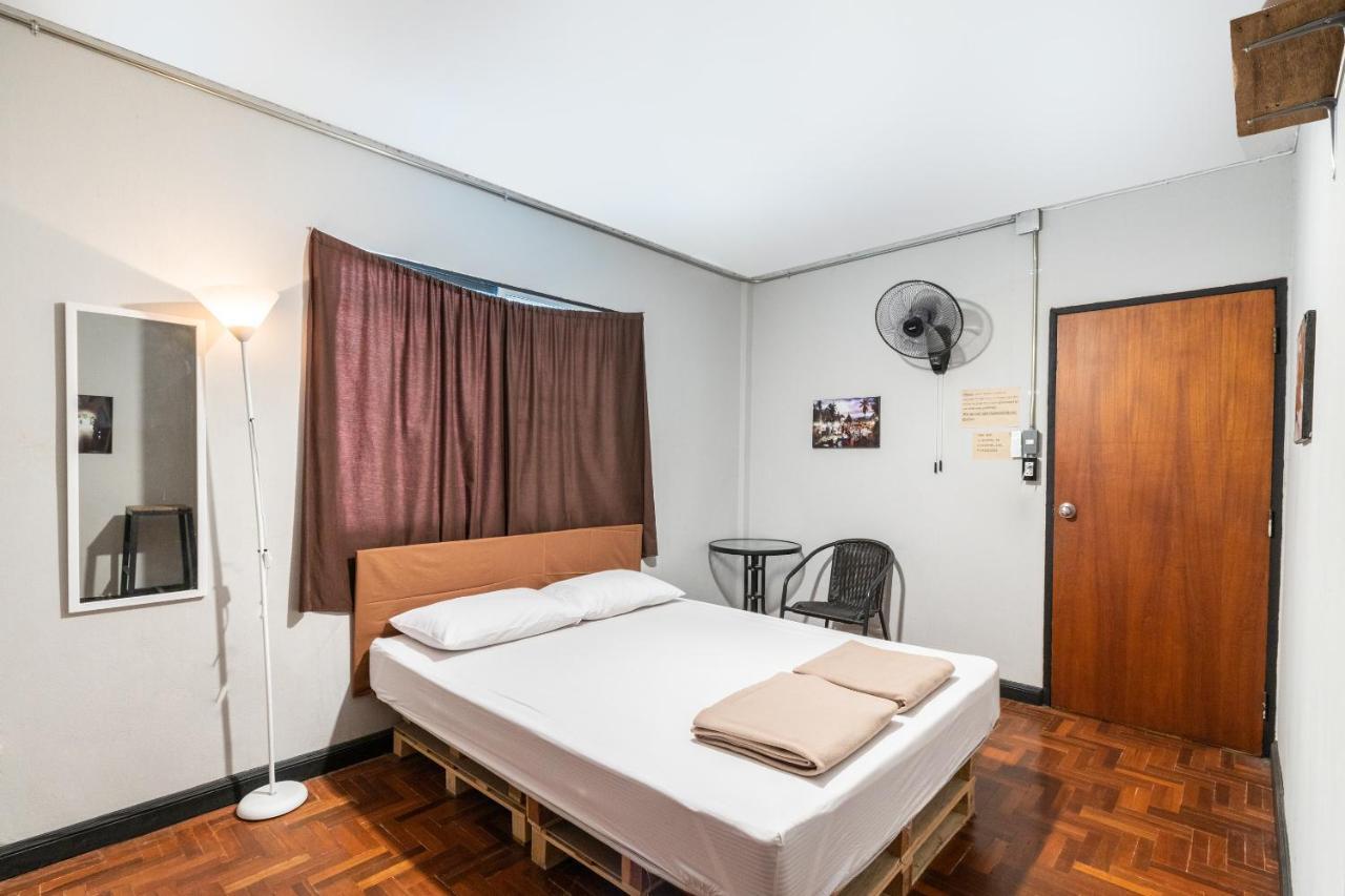 Hotel Oyo 677 Le Loftel Chiang Mai
