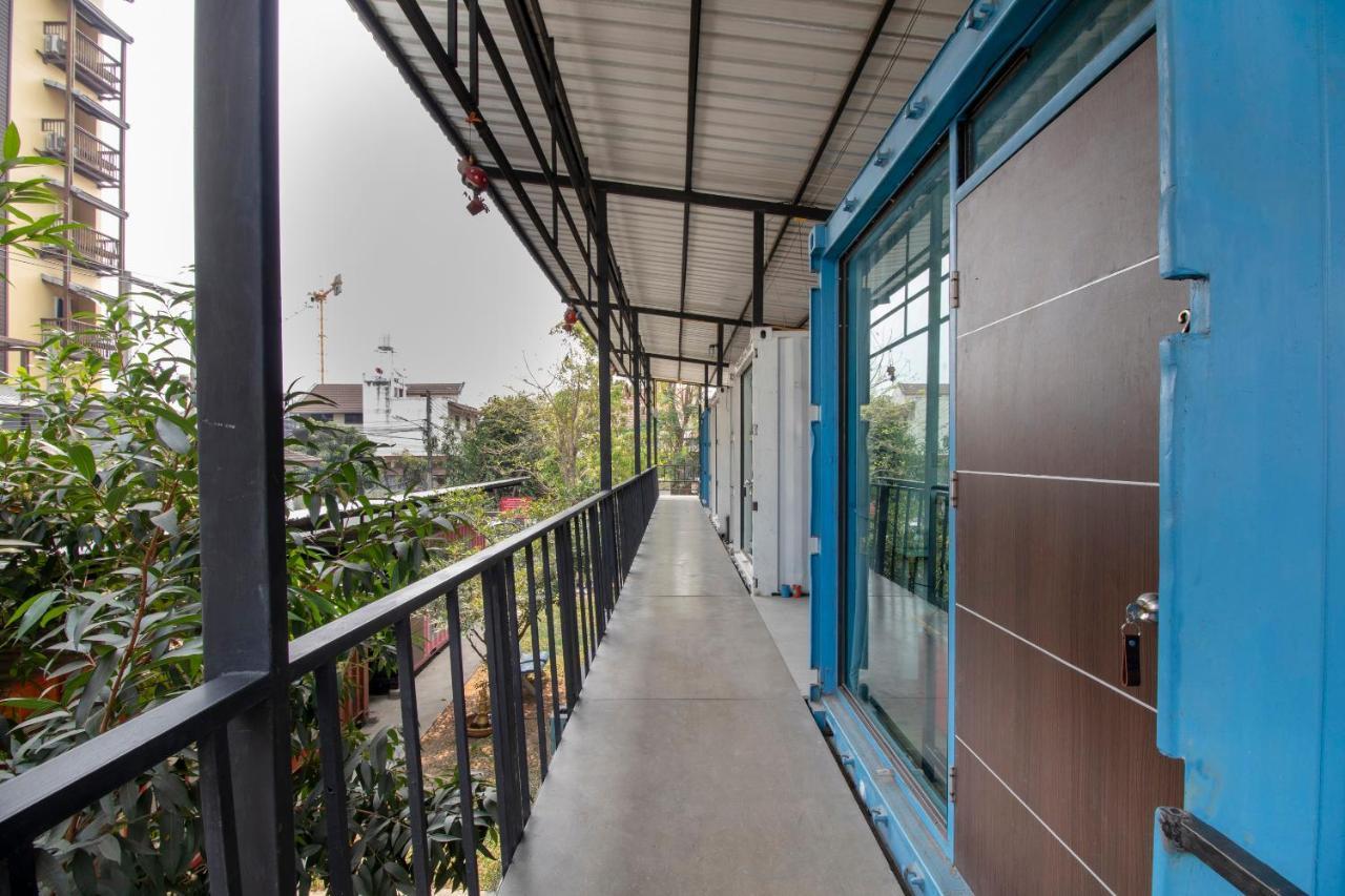 Oyo 673 Sleep Box Hotel