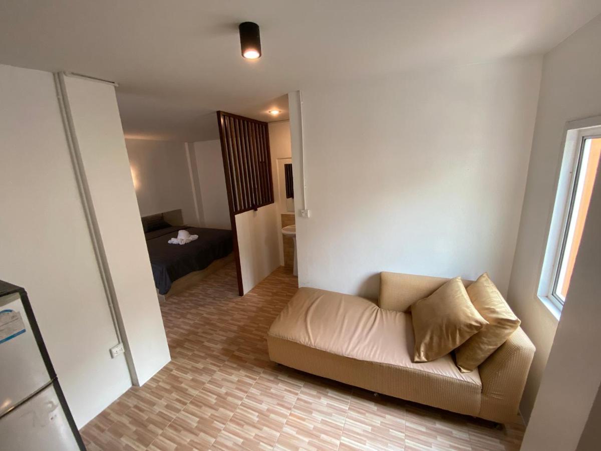 Racha Caftel - 7 House - รชาคาฟเทล Aparthotel Chiang Mai