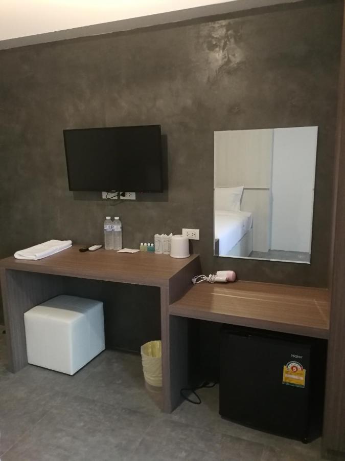 Hotel F Plus F Chiang Mai