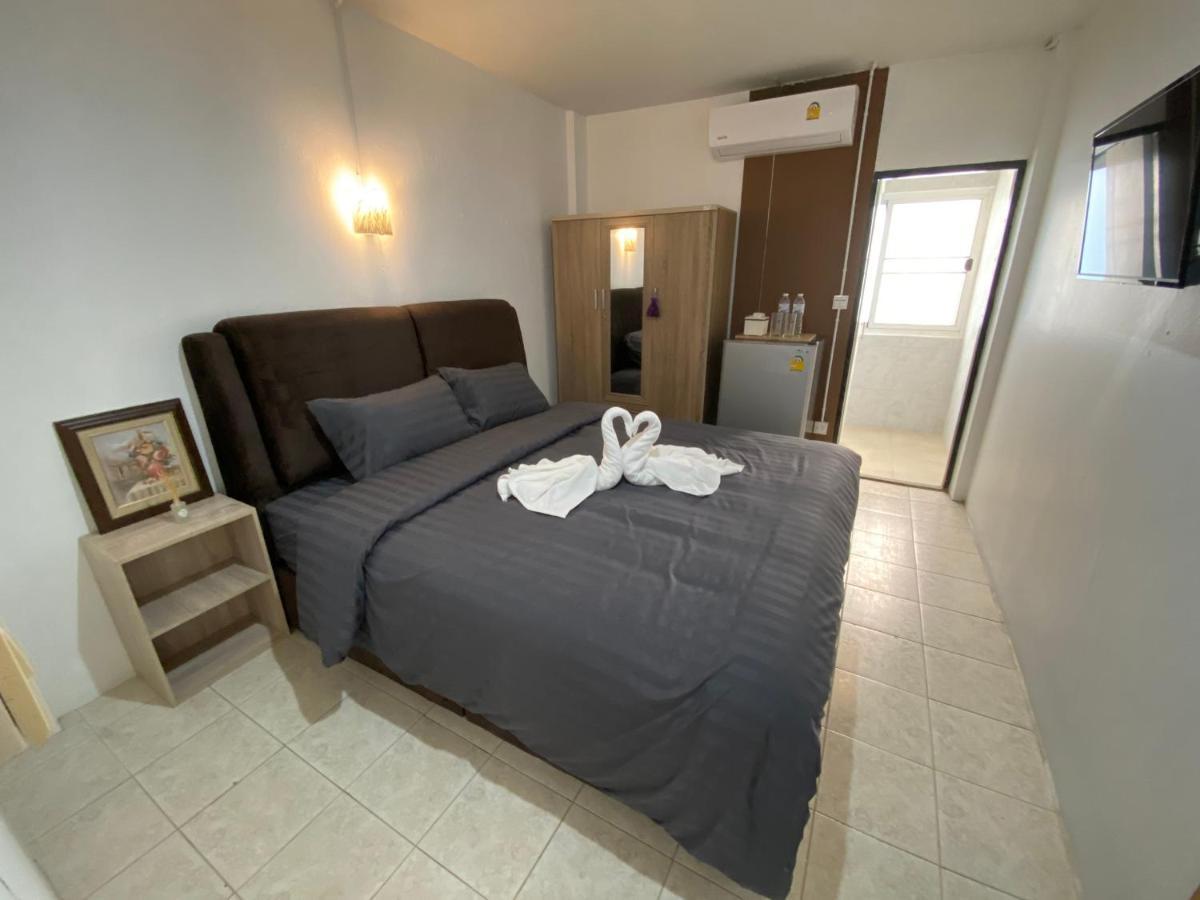 Racha Caftel - 7 House - รชาคาฟเทล Chiang Mai