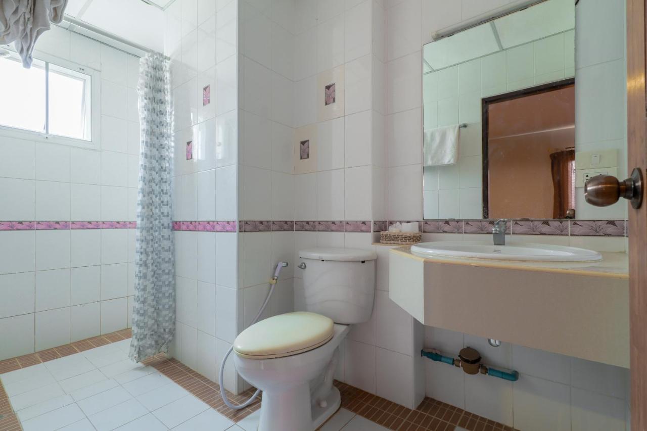 Oyo 794 Mum Hotel 2*