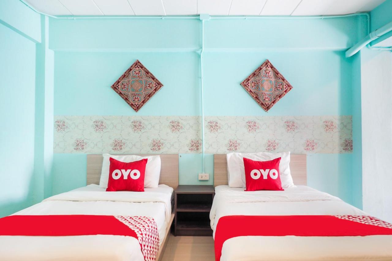 Hotel Oyo 983 The Private Hotel Chiang Mai