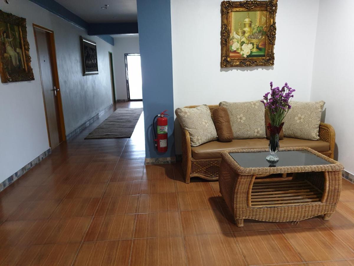 Guest house Krong House
