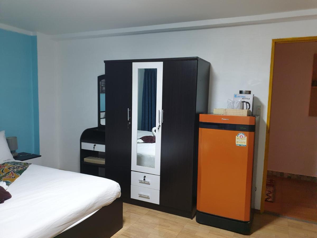Guest house Krong House