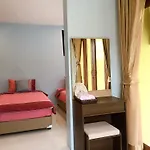 Chor Chang House