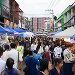 Go Inn Night Bazaar Chiang Mai
