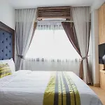 Ibooking Trams Square