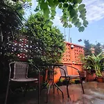 Nai Wiang Poshtel