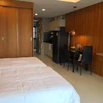 Private Wooden Style Studio Room In City Area