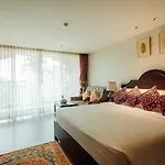 Sheik Hotel