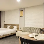 Cross Vibe Chiang Mai Decem Nimman Hotel