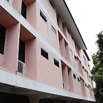 Tipsiri Place