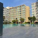 D Condo Sign A72