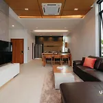 H2 Pool Villa