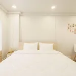 Mini Jung Nimman