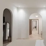 White Wood House In Chiang Mai