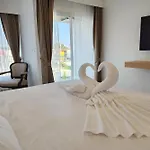 Arsh Boutique Hotel