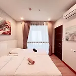 Sweet Family Room Near Old City