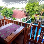 Apartment Sojourn