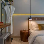 Momo Hotel
