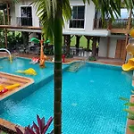 Mana-An Lake Hill Resort มานาอันเลคฮิลล์รีสอร์ต