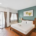 Villa Sanpakoi