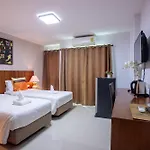 Huen Jao Ban Hotel