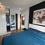 Family Apartment With Massage Chair