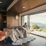 Vaya House