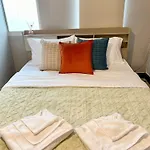 Townhome 3 Beds 3 Baths Peaceful Full Funiture&Air Con