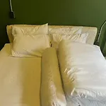 666 Cnx Hostel