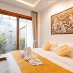 Unique Lanna Style Spa Pool Villa
