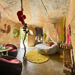 Clay House Chiang Mai By Alphatel