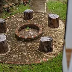 Inthada At Mae Kampong