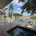 Villa95