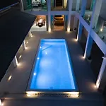 White Pool Villa Chiangmai