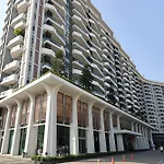 Luxury Astra Sky River Apartment