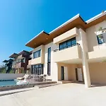 Kanna Farmhouse Pool Villa