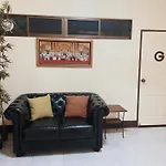 Inncome Hostel