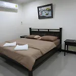 Natee Place