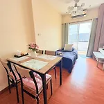 Cozy And Hommy 1Br At Promt Condo Chiang Mai