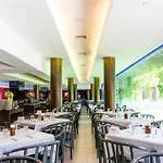 Holiday Garden Hotel