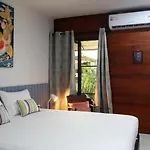 Koko Palm Inn